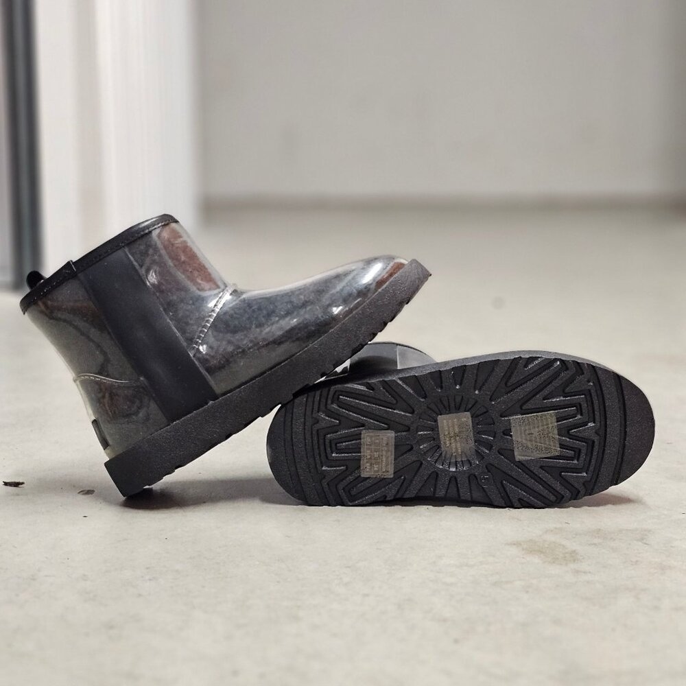 Transparent Waterproof Ankle Boots With Non-Slip Soles Sleek Black Finish Durabl